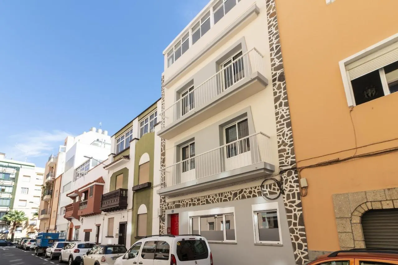 Homeforguest Moderno Apartamento En Santa Cruz Spain